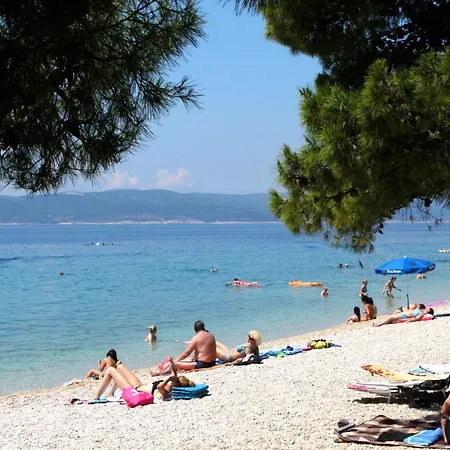 Gasthof Apartments And Rooms With Parking Space Brela, Makarska - 2717