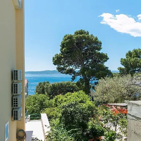 Apartments And Rooms With Parking Space Brela, Makarska - 2717 3* Brela