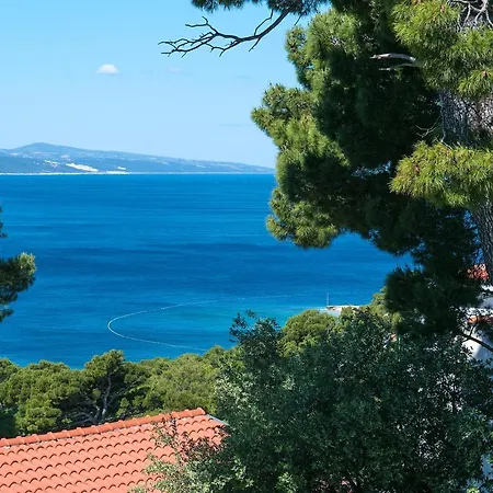 Gasthof Apartments And Rooms With Parking Space Brela, Makarska - 2717 Brela