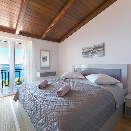 Apartments And Rooms With Parking Space Brela, Makarska - 2717 Brela
