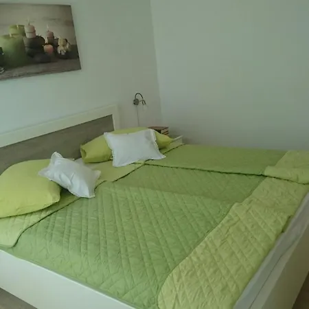 And With Parking Space Brela, Makarska - 2717 Brela